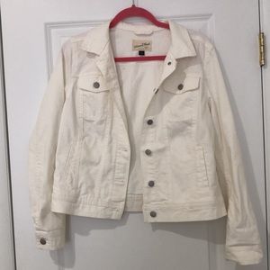 Universal Thread cropped white denim jacket